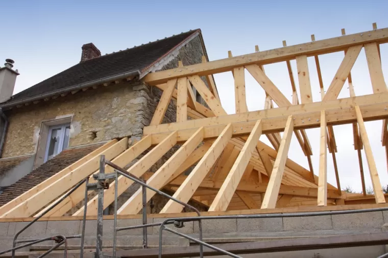 Rénovation de charpente, Clermont-Ferrand, Besserve Chapelat Constructions