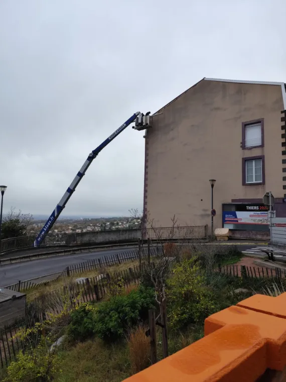 Rénovation rives de toit à Thiers